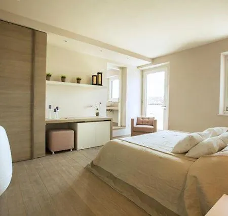 Sleeps 12 Pool Air Con Wifi *